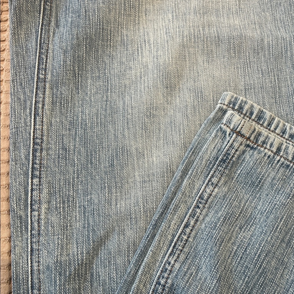 Lucky Brand Women’s Wide Leg Jeans Size 6 / 28R Light Wash Lightweight - Picture 6 of 6